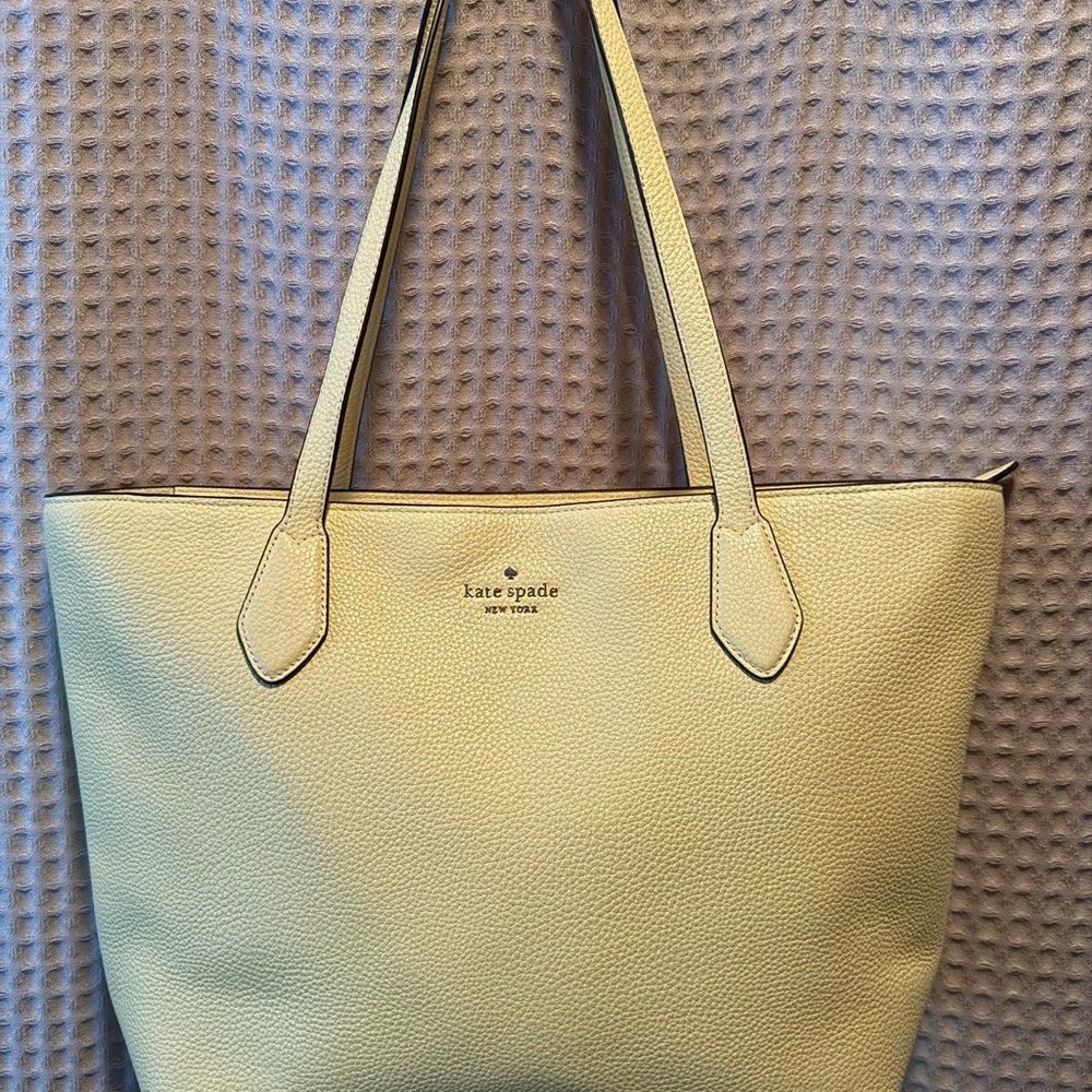 kate spade Yellow Pebbled Leather Tote with Matching Wristlet - Picture 2 of 8